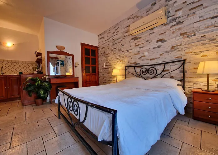 Vasilis Boutique Aparthotel Myrties